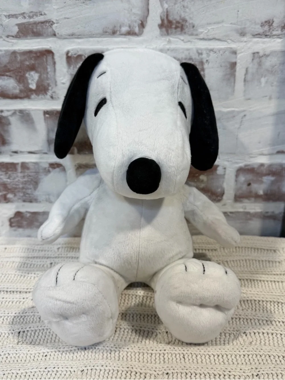 Classic White & Black Plush Dog Stuffed Toy - Snoopy Style